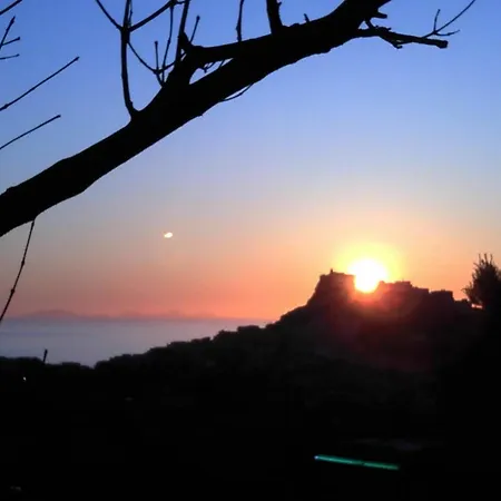 With One Bedroom In Castelsardo, With Wonderful Sea View, Fu Castelsardo