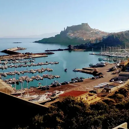 With One Bedroom In Castelsardo, With Wonderful Sea View, Fu Apartment Castelsardo