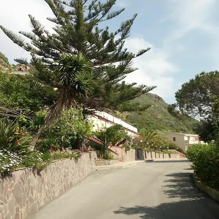 Apartment With One Bedroom In Castelsardo, With Wonderful Sea View, Fu *